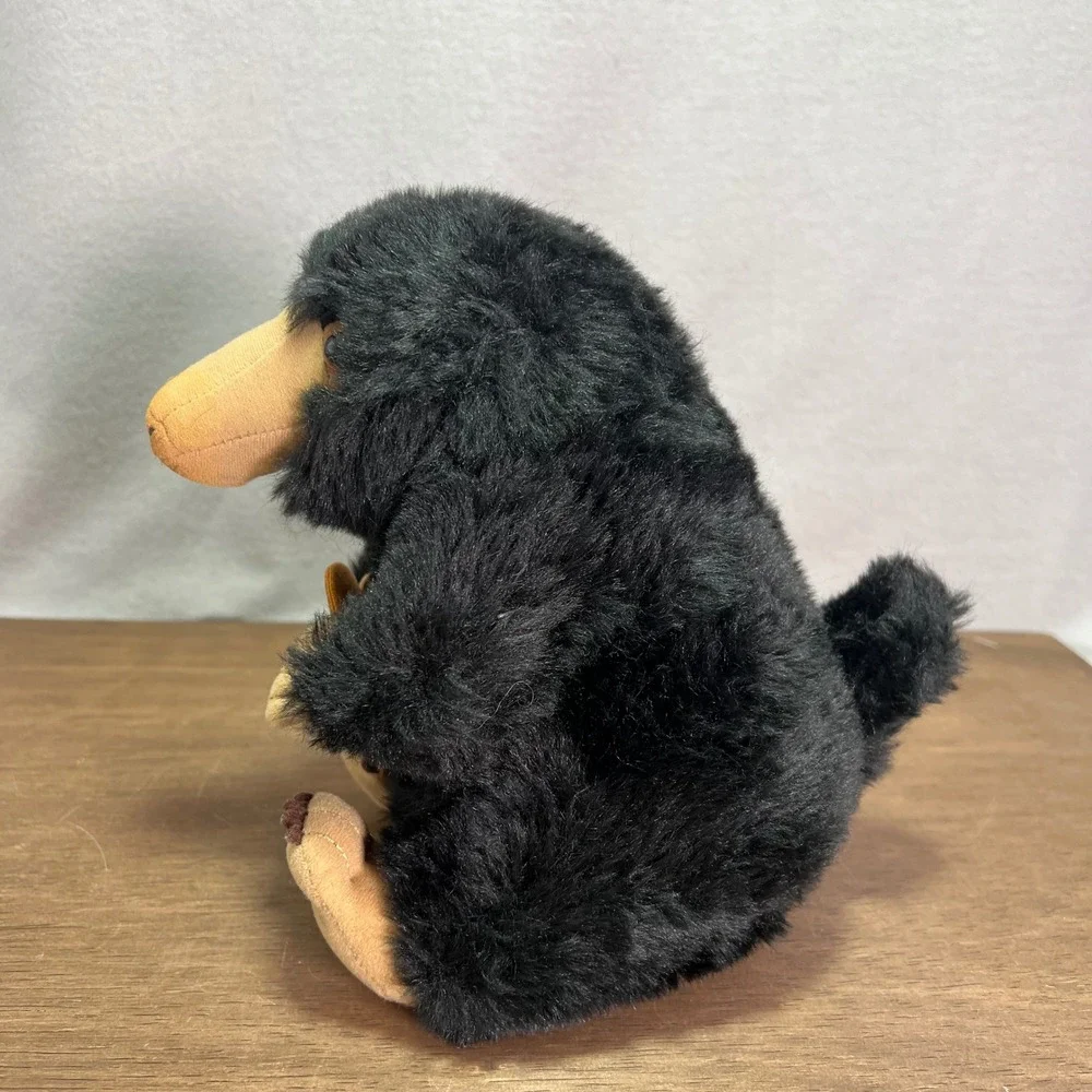 Fantastic Beasts Niffler Plush Noble Collection Harry Potter JK Rowling 8